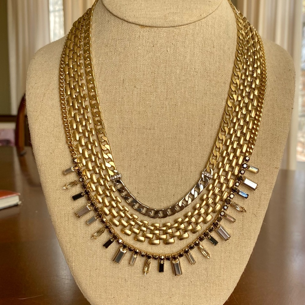LIKE NEW - Stella & Dot Maxxed Out Crystal Statement Necklace